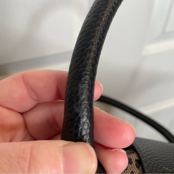 Chico's Small Leo Roll Mini Tote in Cheetah/Leopard Print OS - Picture 10 of 10